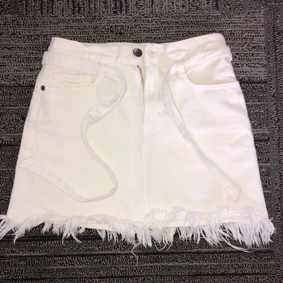 FRAME denim skirt - Picture 2 of 5